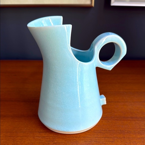 Julie McKinnon creamer pitcher /planter celadon glaze - Picture 1 of 6